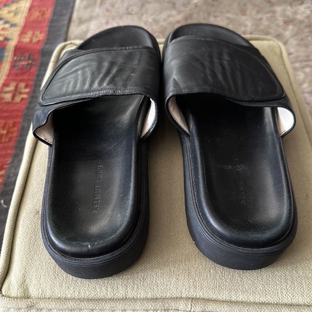 Helmut Lang slides. Black leather. - Picture 6 of 8